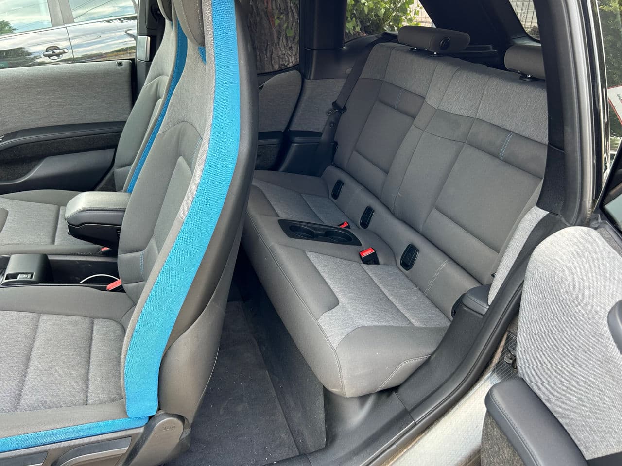 BMW i3 2016 — Миниатюра 16