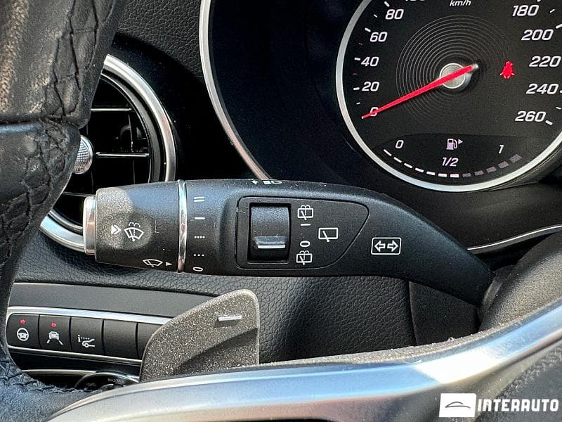 Mercedes C 200 2019 — Миниатюра 14