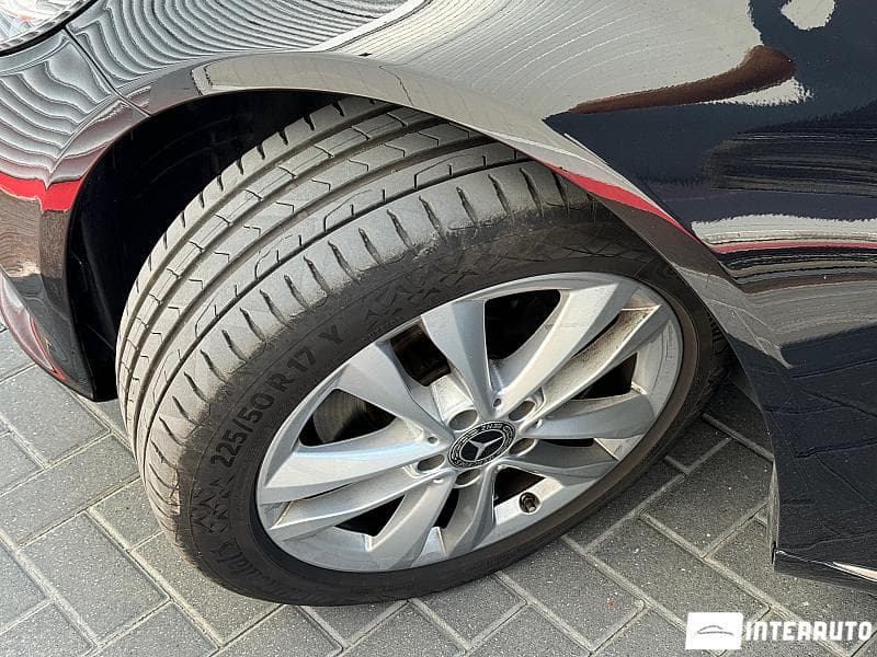 Mercedes C 200 2019 — Миниатюра 25