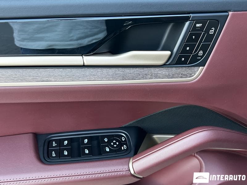 Porsche Cayenne 2024 — Миниатюра 21