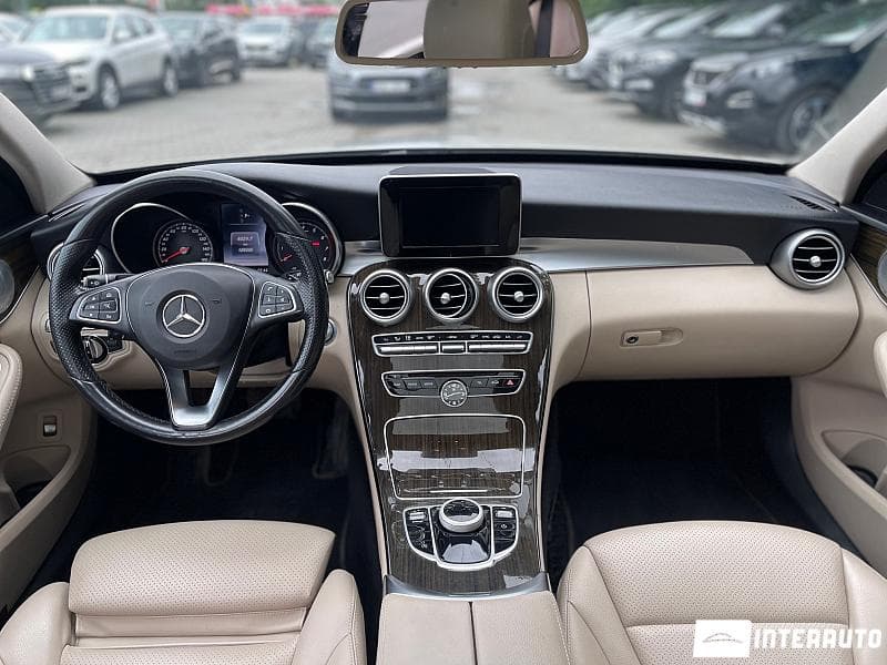 2016 Mercedes C 300 — Miniatură 19