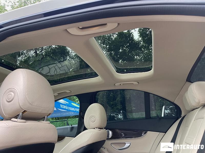 2016 Mercedes C 300 — Miniatură 21
