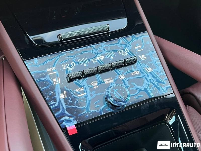 Porsche Cayenne 2024 — Миниатюра 15
