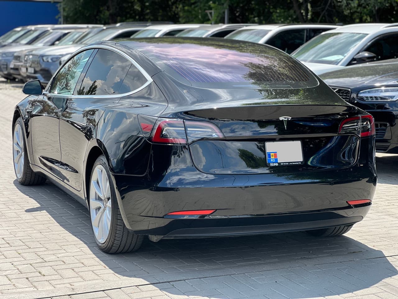 Tesla Model 3 2018 — Миниатюра 4
