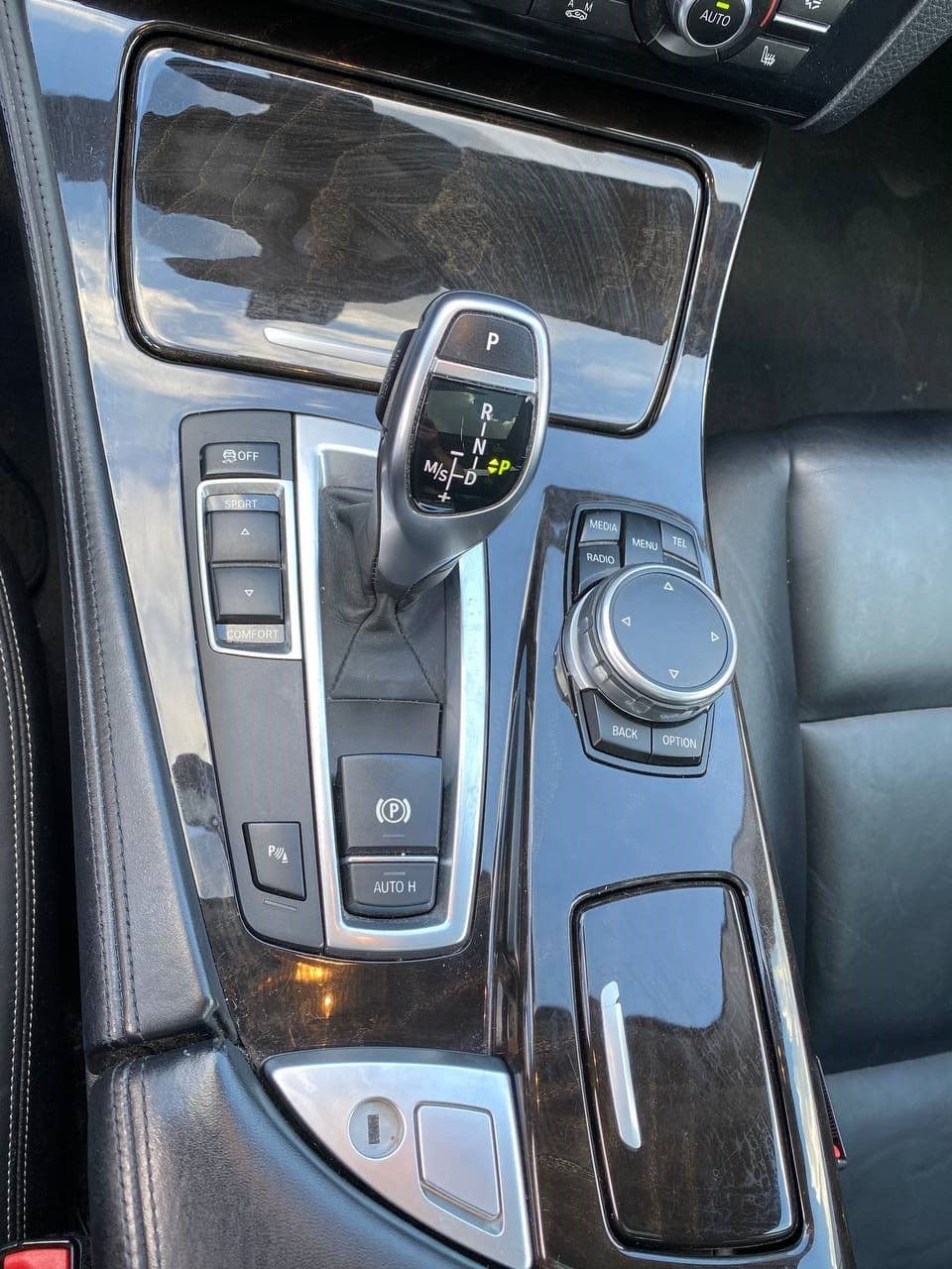 BMW 528 2015 — Миниатюра 14