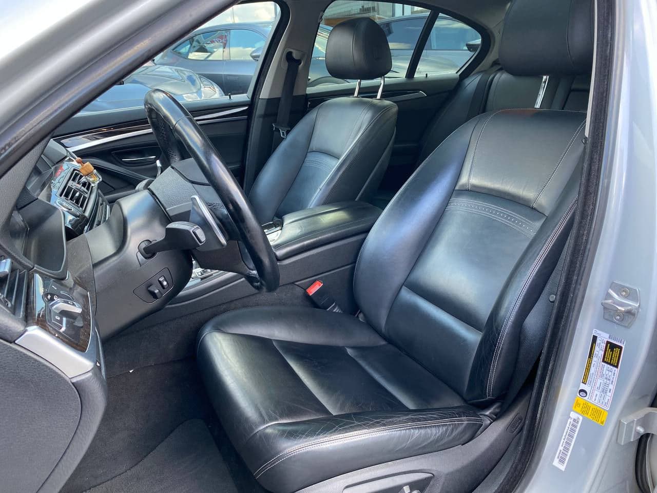 BMW 528 2015 — Миниатюра 6