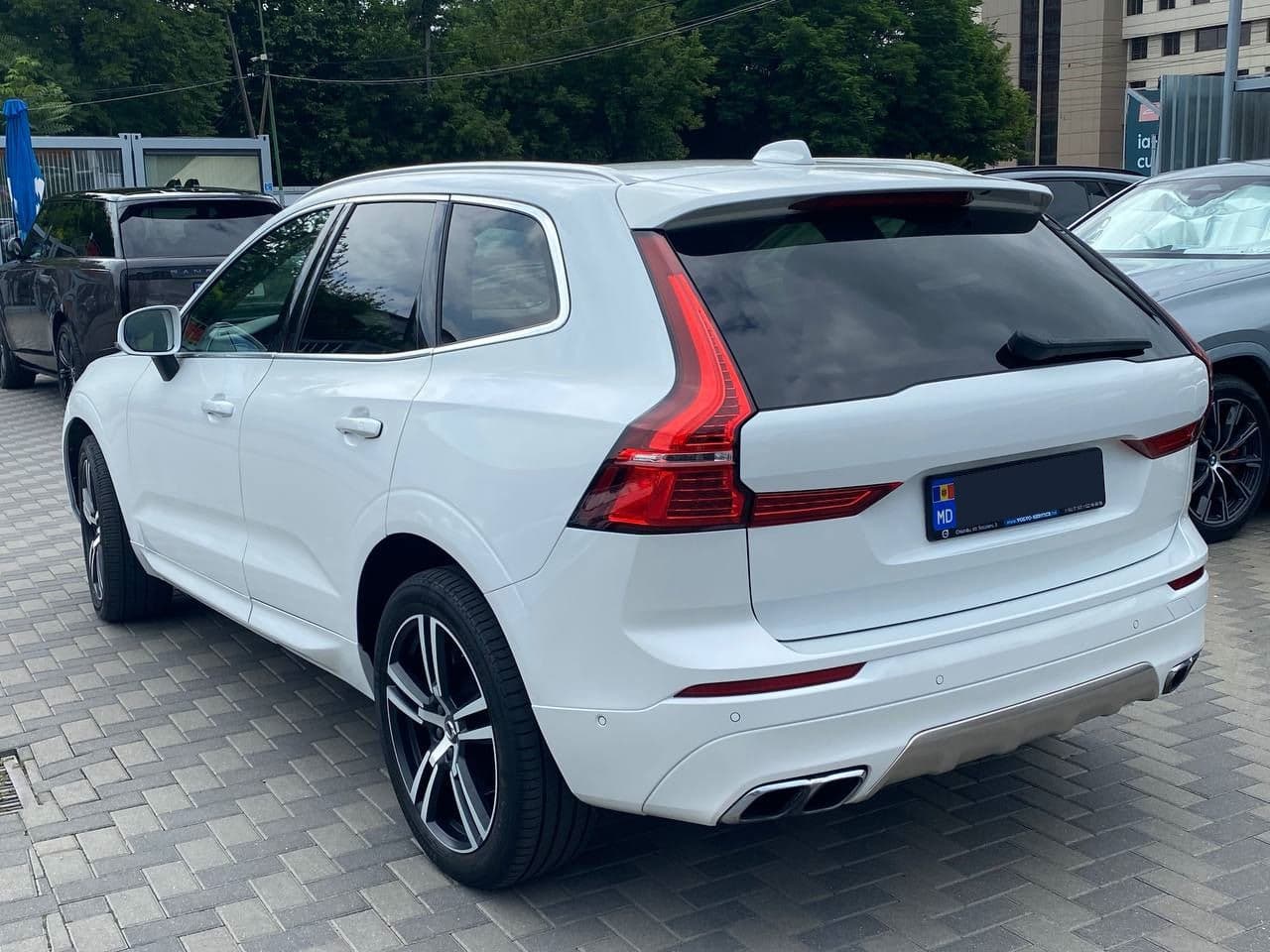 Volvo XC 60 2018 — Миниатюра 2