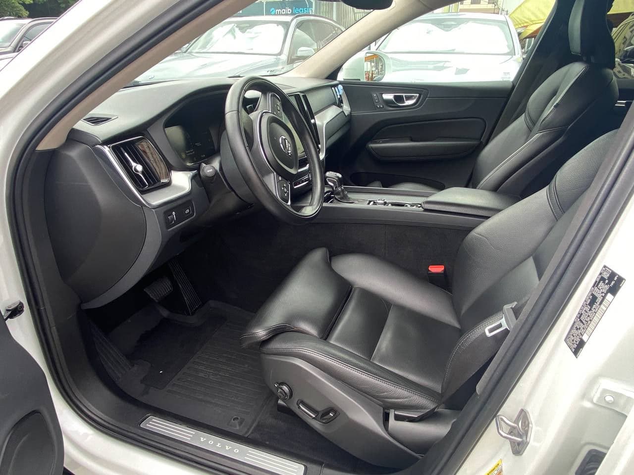 Volvo XC 60 2018 — Миниатюра 6