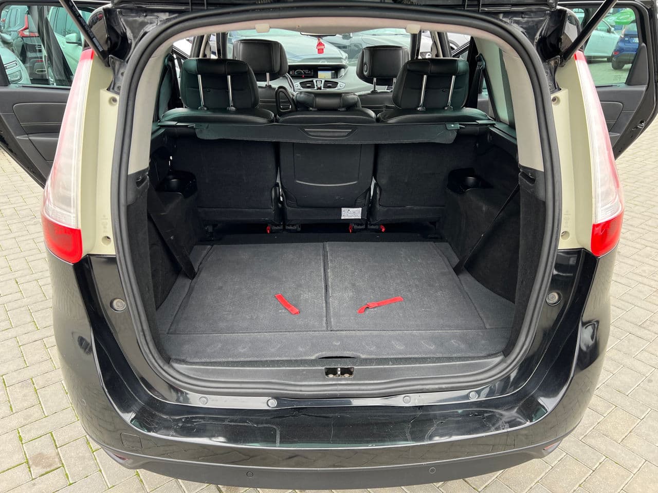Renault Grand Scenic 2014 — Миниатюра 21