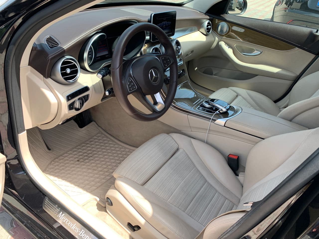 Mercedes C 350e 2015 — Миниатюра 6
