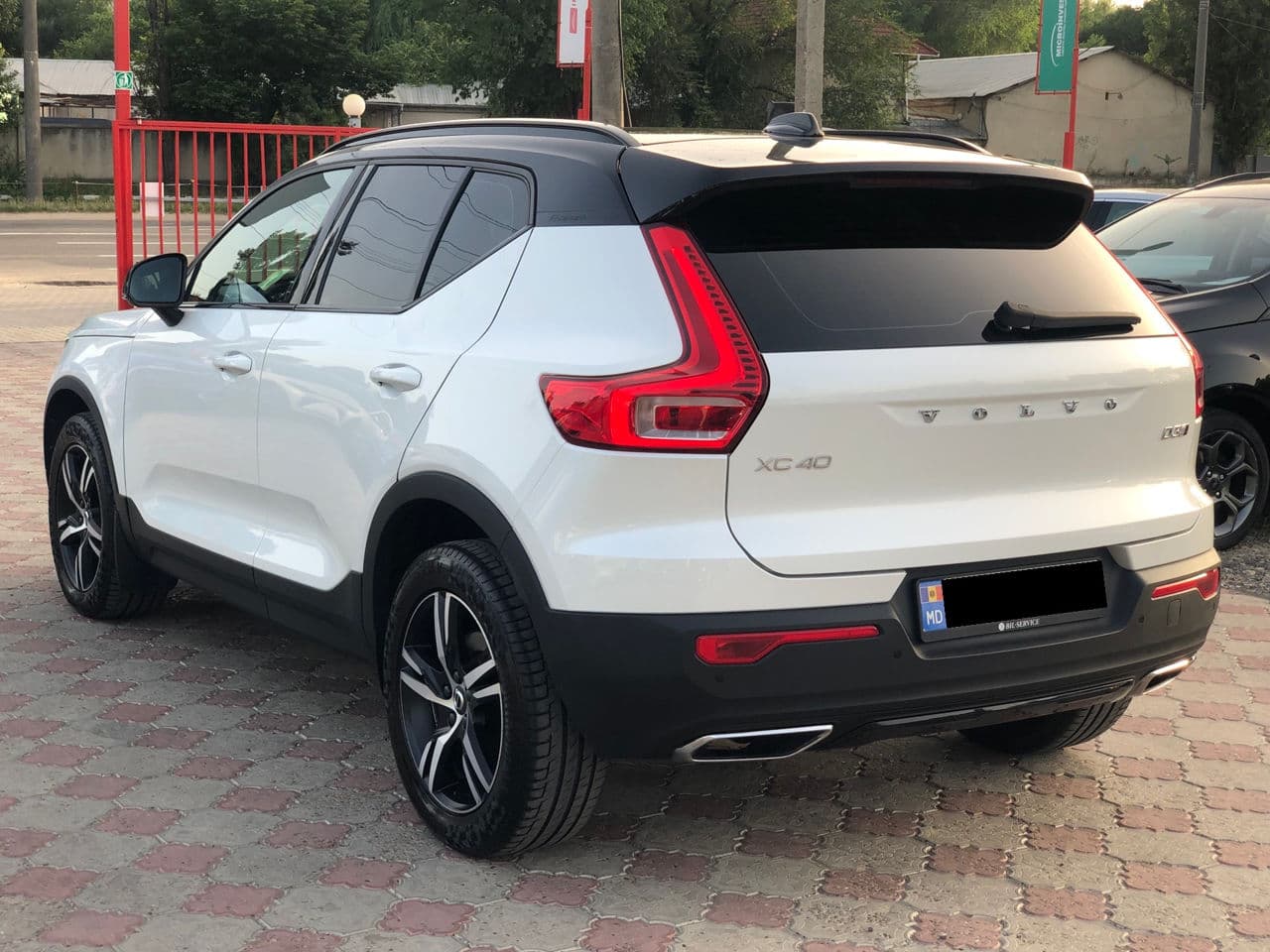 Volvo XC 40 2019 — Миниатюра 2