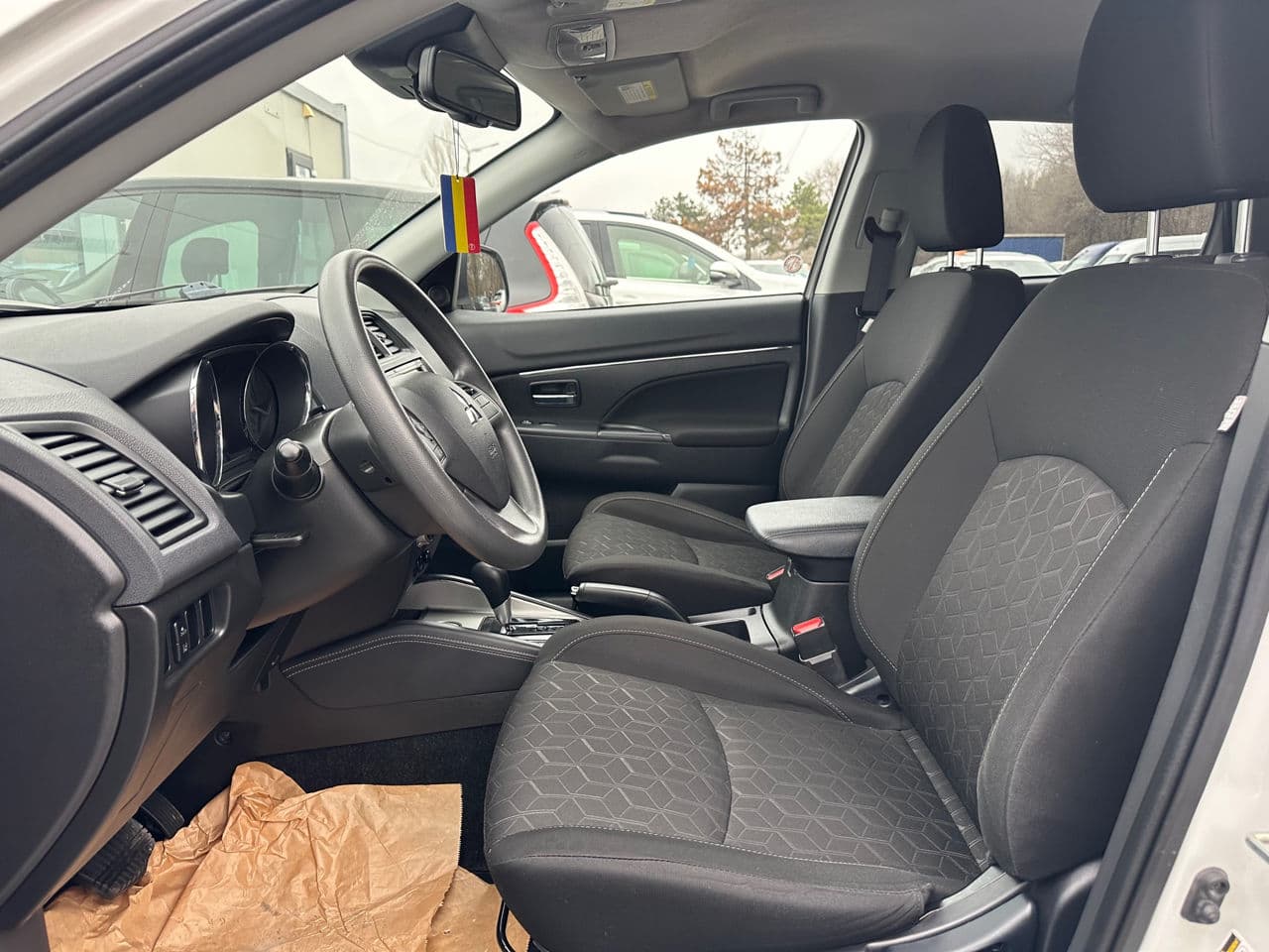 Mitsubishi Outlander Sport 2021 — Миниатюра 5
