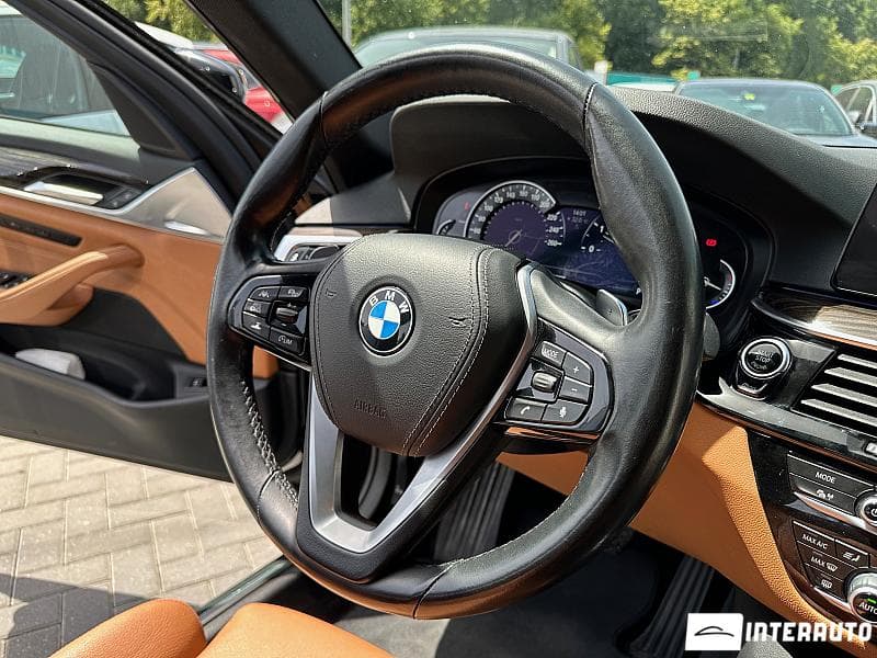 BMW 520 2018 — Миниатюра 15