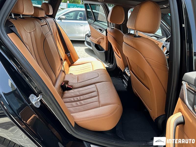 BMW 520 2018 — Миниатюра 8
