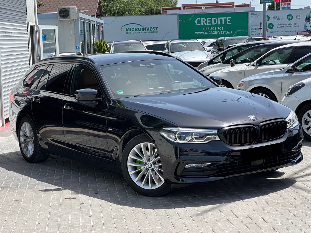 BMW 520 2018 — Миниатюра 3