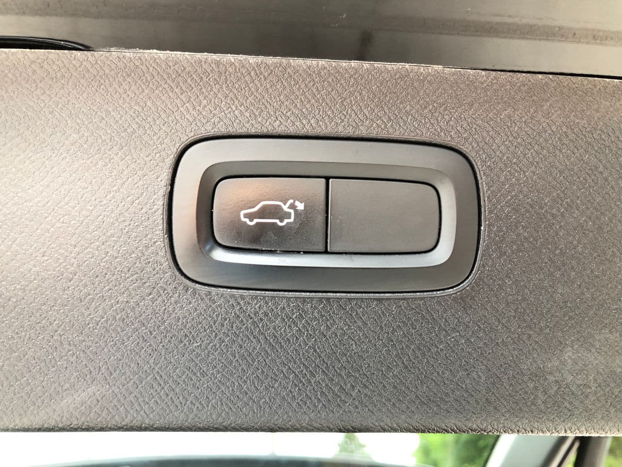 Volvo XC 90 2017 — Миниатюра 15