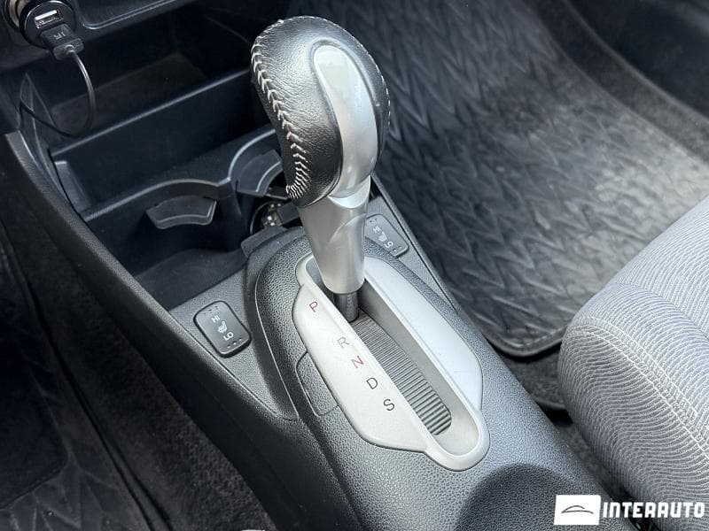 2011 Honda Insight — Miniatură 13