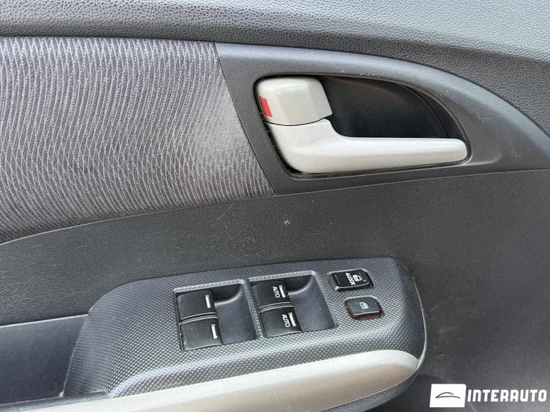 2011 Honda Insight — Miniatură 6