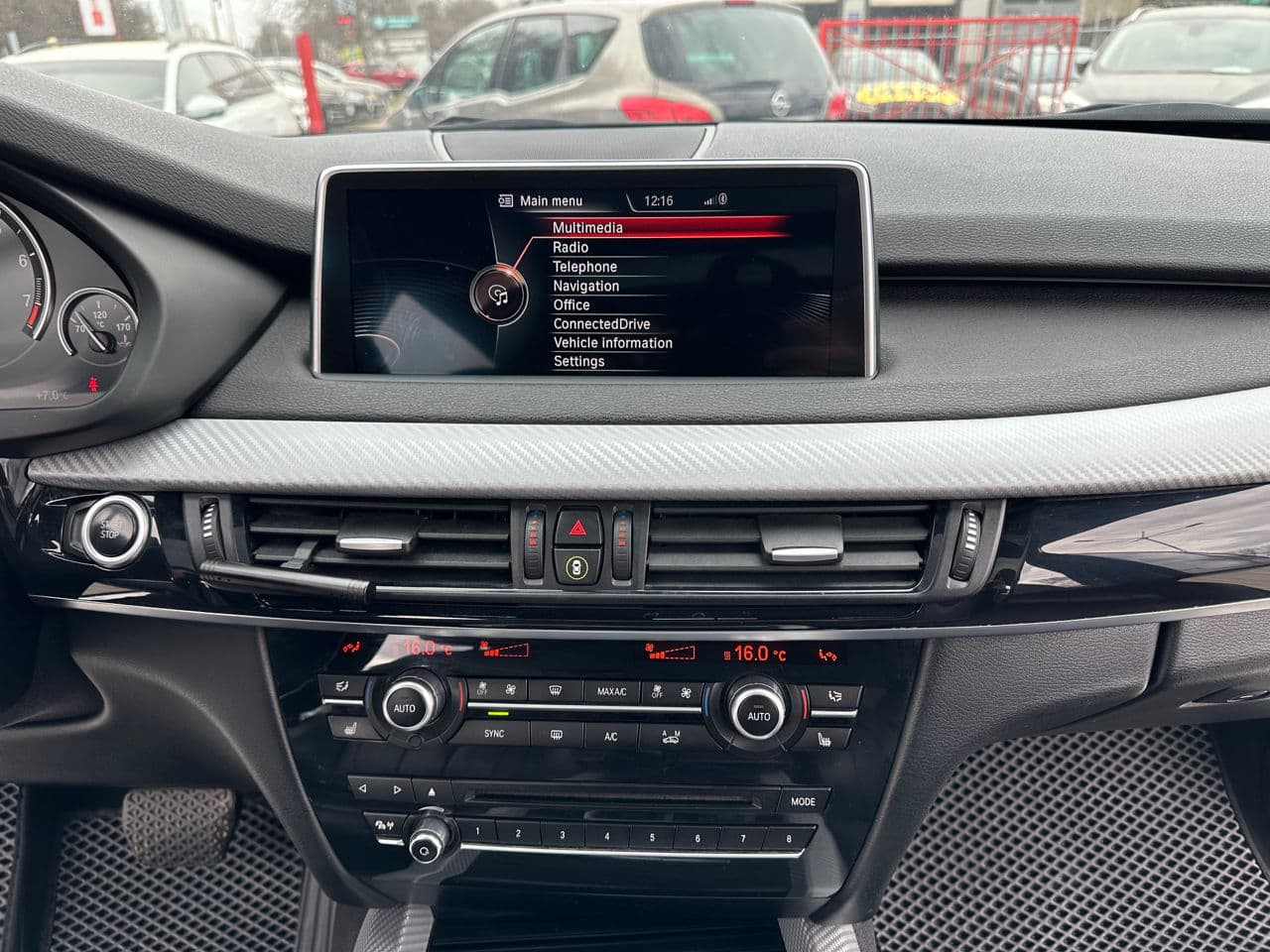 2016 BMW X5 4.0e — Miniatură 10