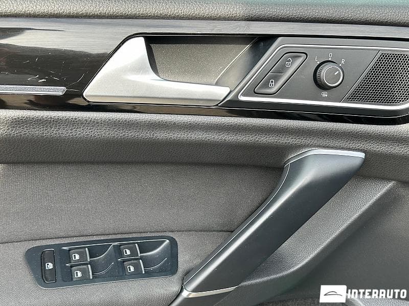 Volkswagen Golf Sport Van 2015 — Миниатюра 14