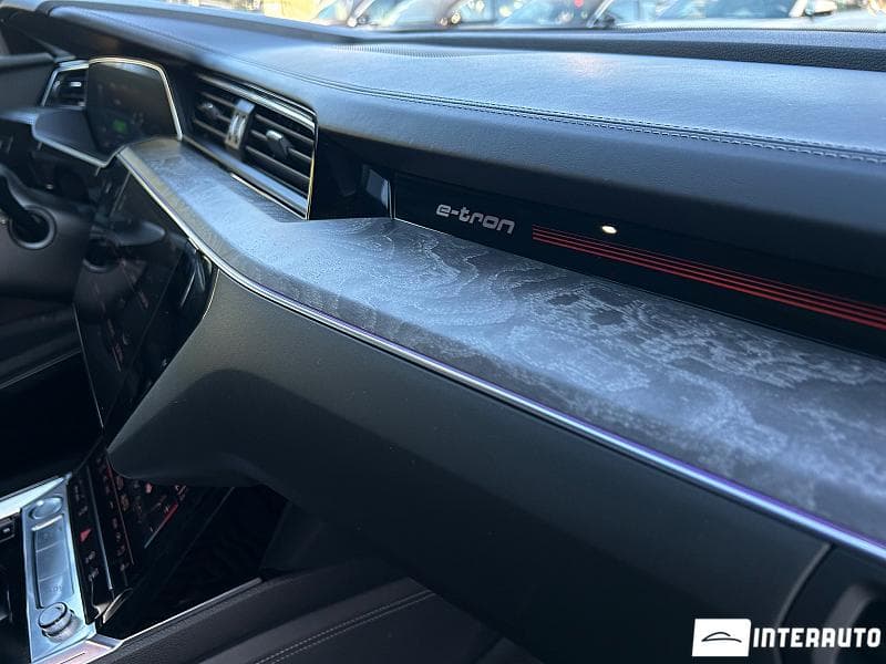 Audi E-tron 2019 — Миниатюра 19