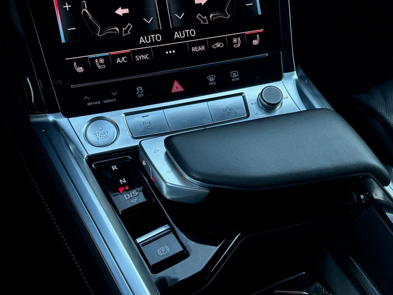 Audi E-tron 2019 — Миниатюра 15