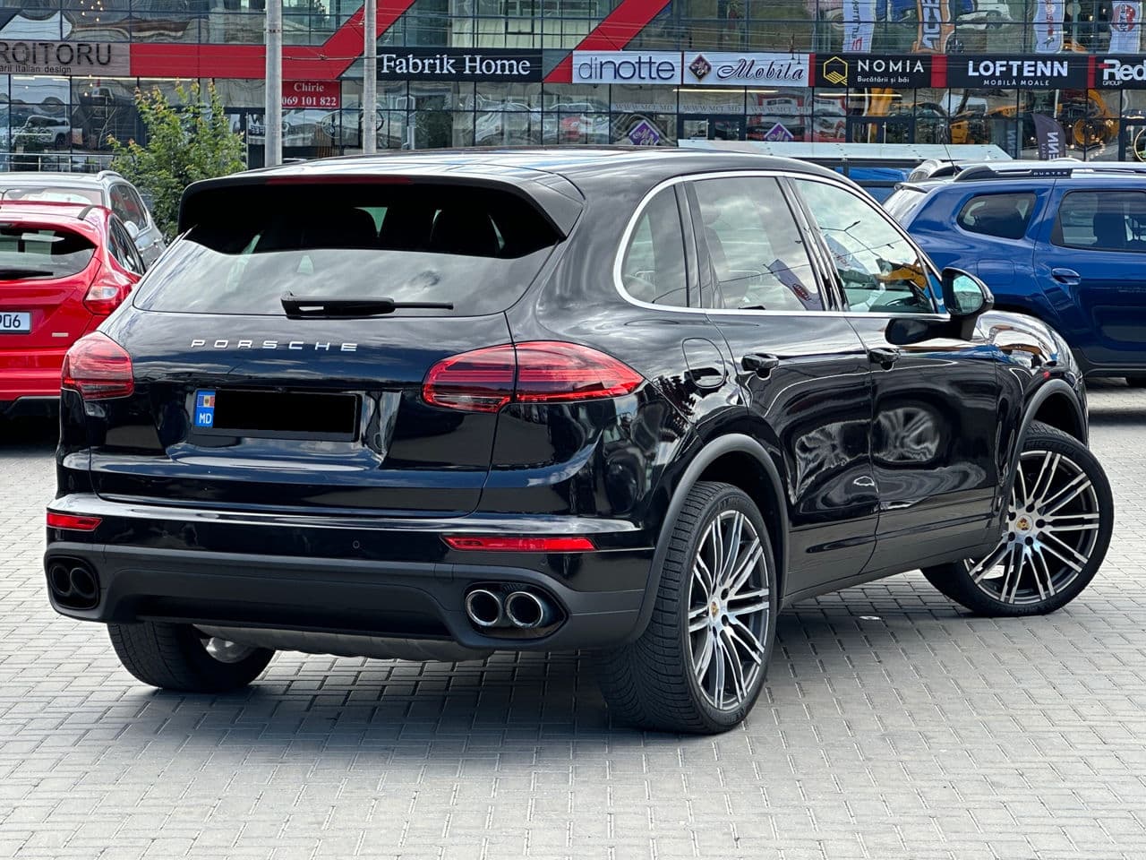 Porsche Cayenne 2014 — Миниатюра 4