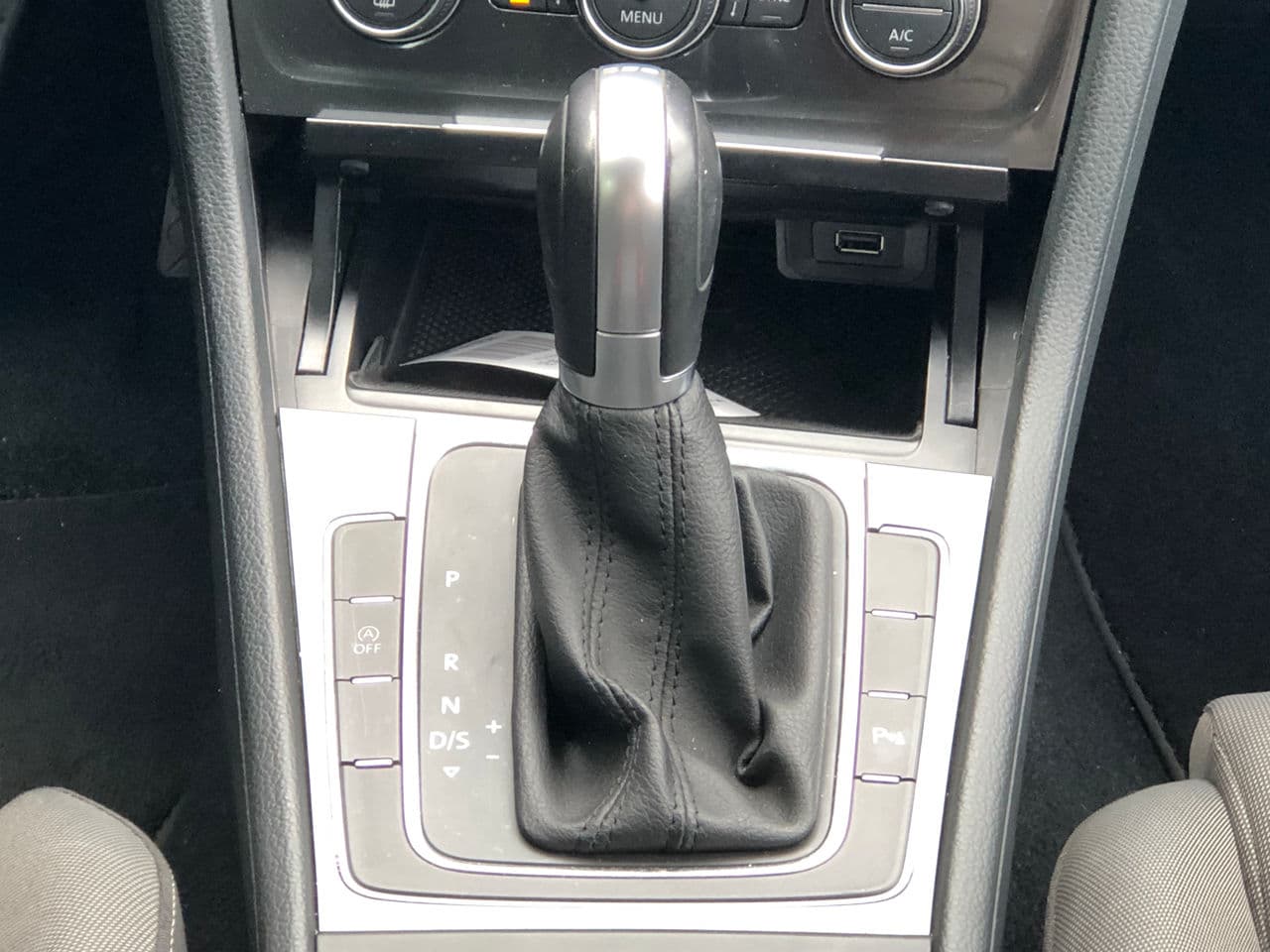 Volkswagen Golf 2017 — Миниатюра 12