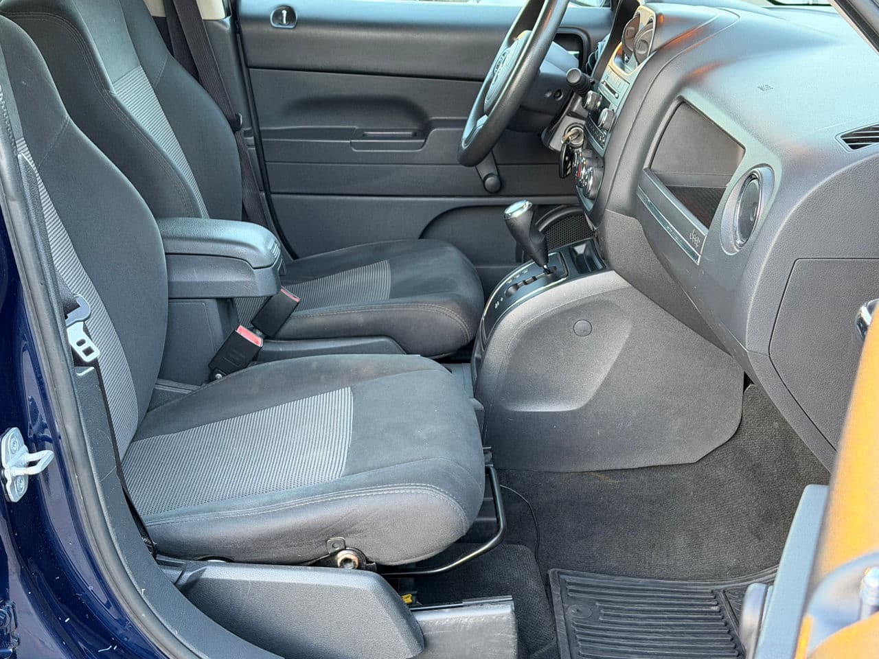 Jeep Patriot 2012 — Миниатюра 12