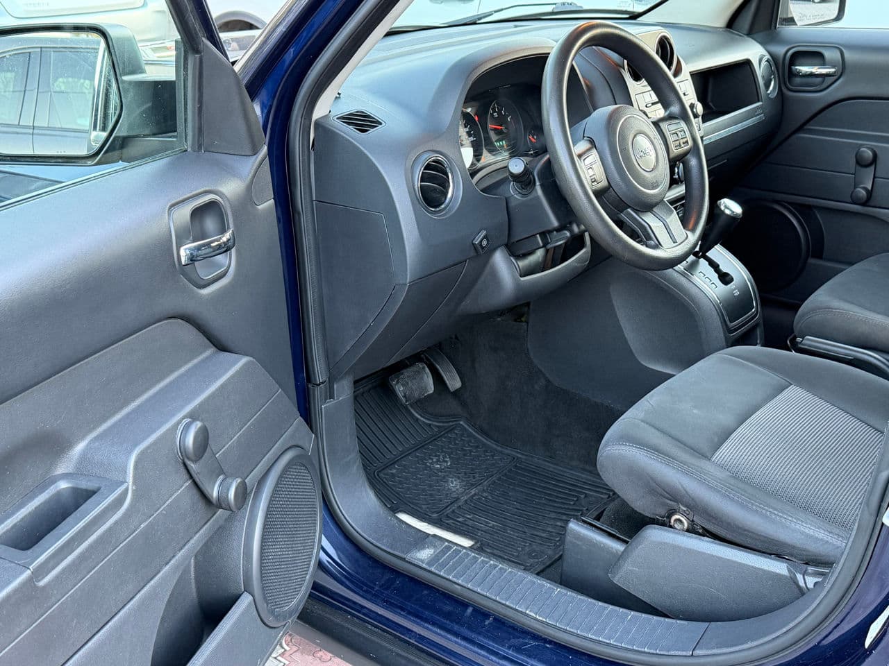 Jeep Patriot 2012 — Миниатюра 5