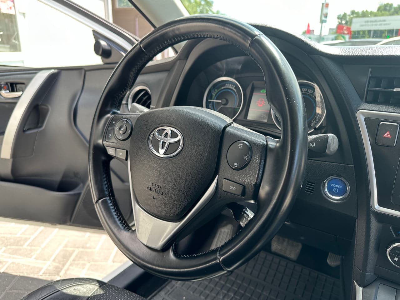 Toyota Auris 2013 — Миниатюра 8