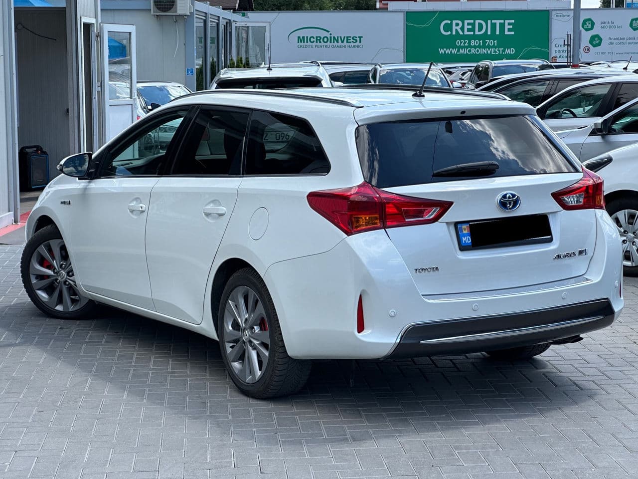 Toyota Auris 2013 — Миниатюра 2