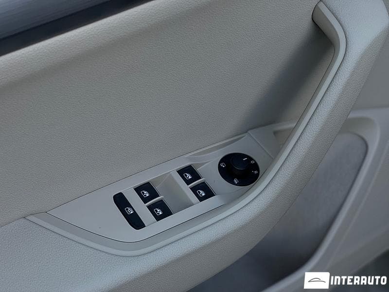 Skoda Superb 2016 — Миниатюра 10