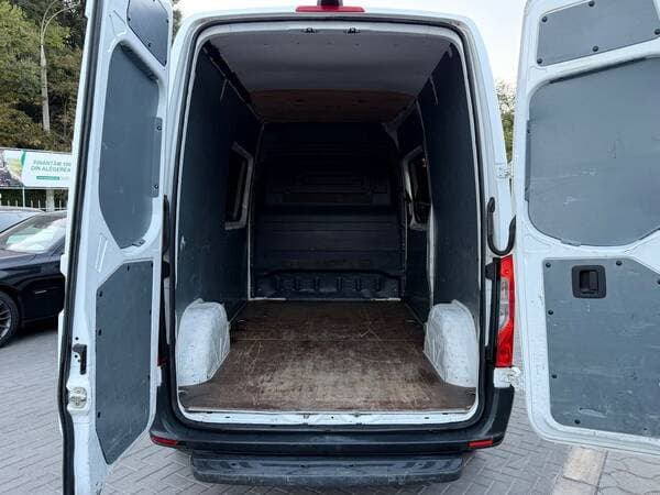 Mercedes Sprinter 2019 — Миниатюра 12
