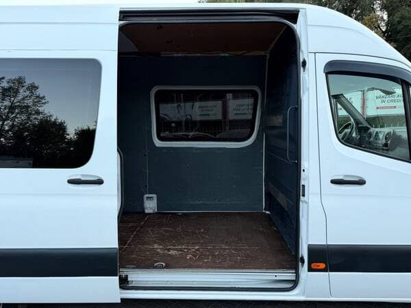 Mercedes Sprinter 2019 — Миниатюра 11