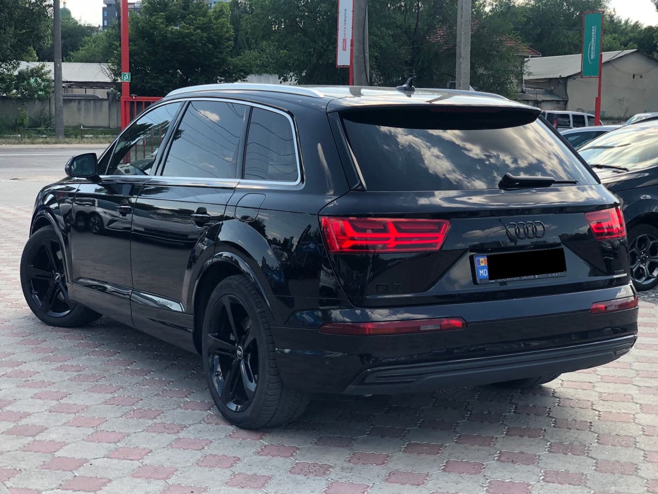 Audi Q7 E-Tron 2018 — Миниатюра 2