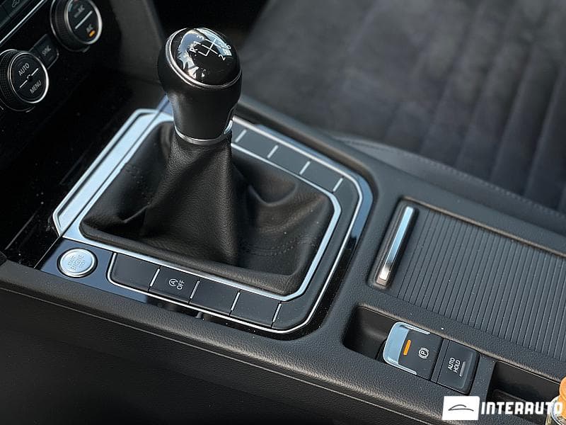 Volkswagen Passat 2016 — Миниатюра 15