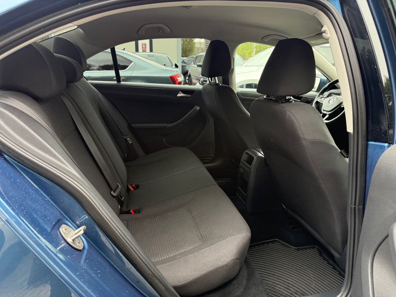 Volkswagen Jetta 2016 — Миниатюра 15