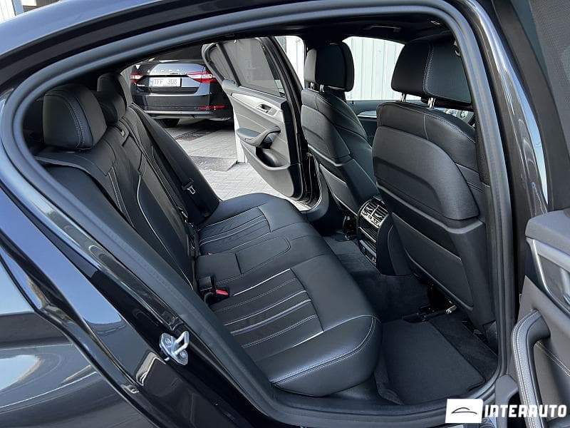 BMW 530e 2019 — Миниатюра 10