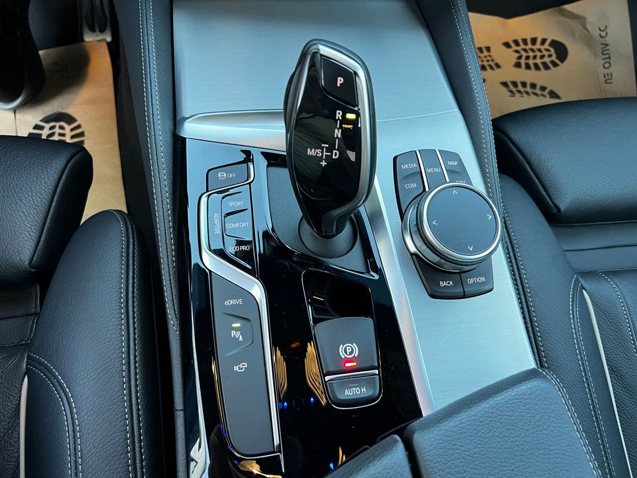 BMW 530e 2019 — Миниатюра 16