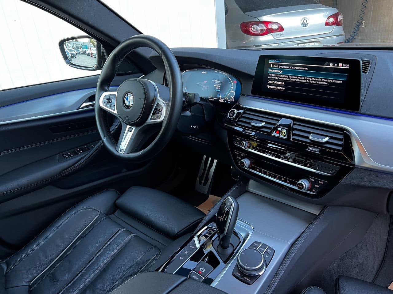 BMW 530e 2019 — Миниатюра 7