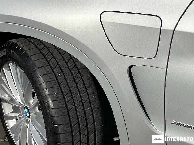BMW X5 4.0e 2016 — Миниатюра 23