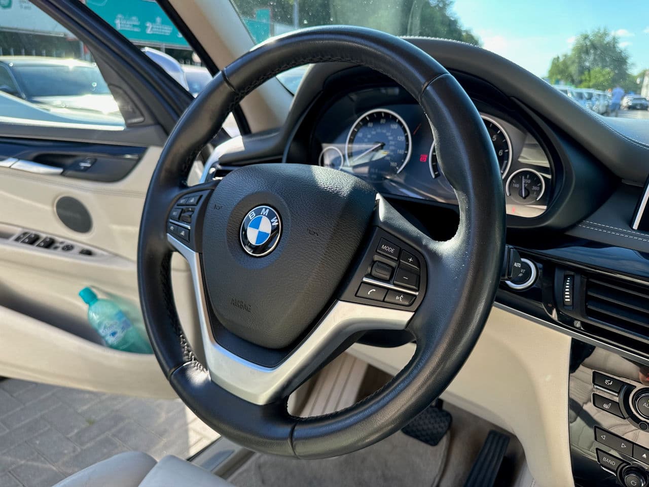 BMW X5 4.0e 2016 — Миниатюра 8
