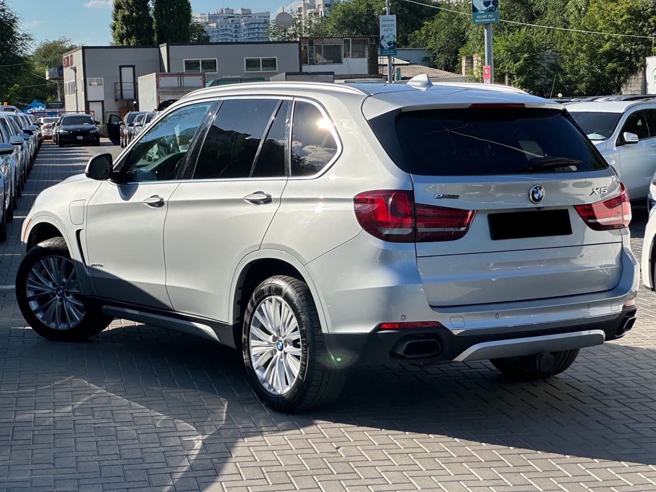 BMW X5 4.0e 2016 — Миниатюра 2