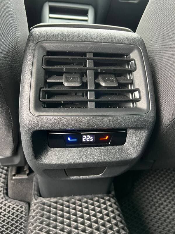 Volkswagen Tiguan 2024 — Миниатюра 23