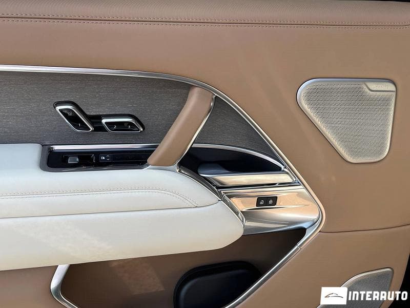 Land Rover Range Rover Vogue 2023 — Миниатюра 20