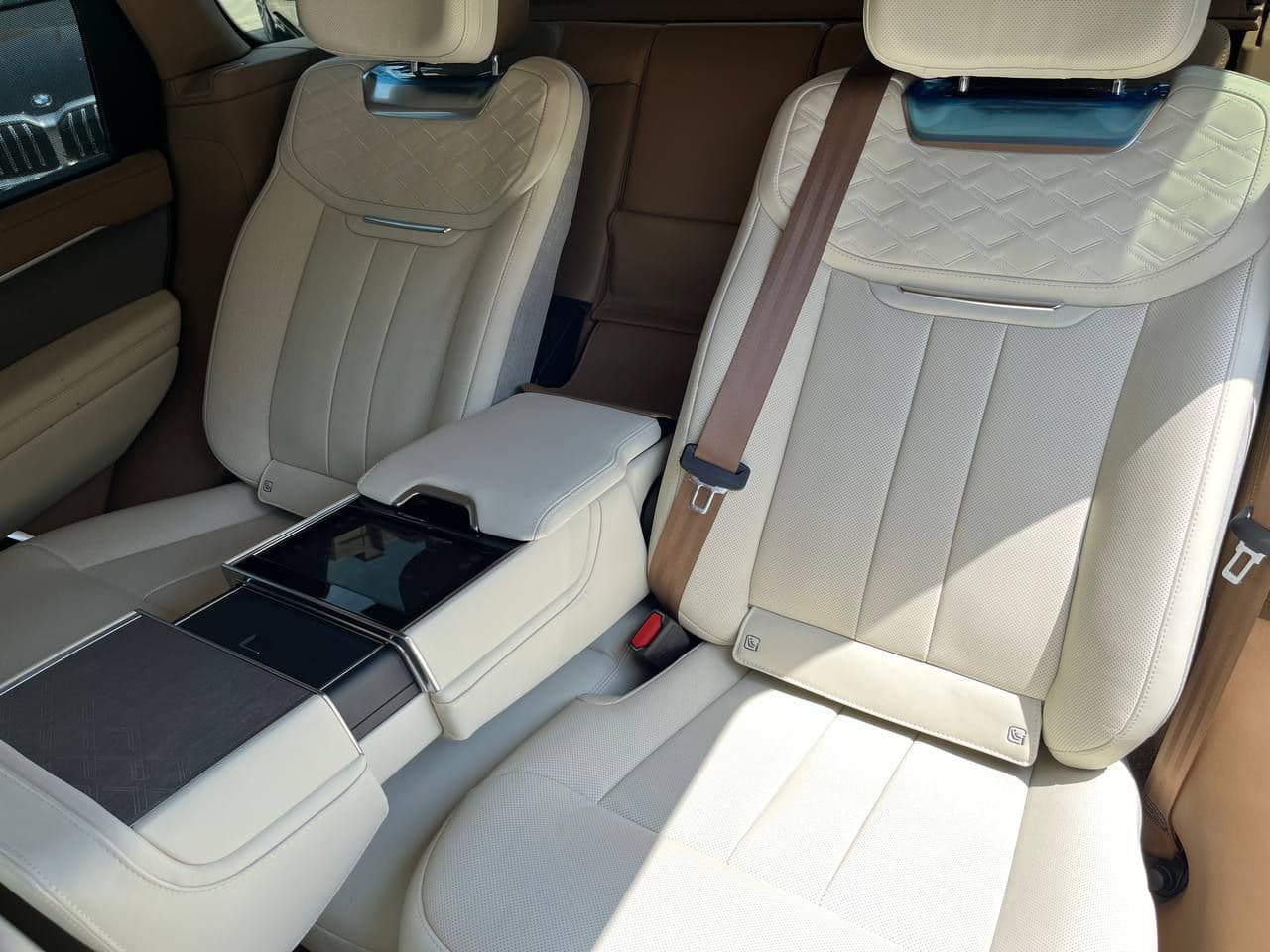 Land Rover Range Rover Vogue 2023 — Миниатюра 24