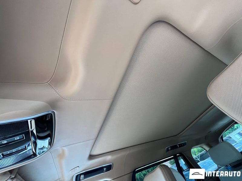 Land Rover Range Rover Vogue 2023 — Миниатюра 19