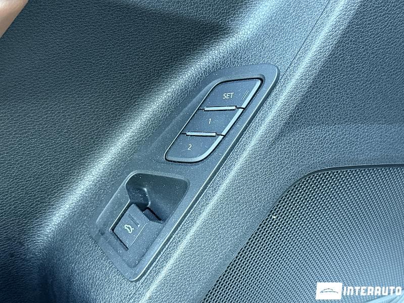 Audi Q3 2023 — Миниатюра 15