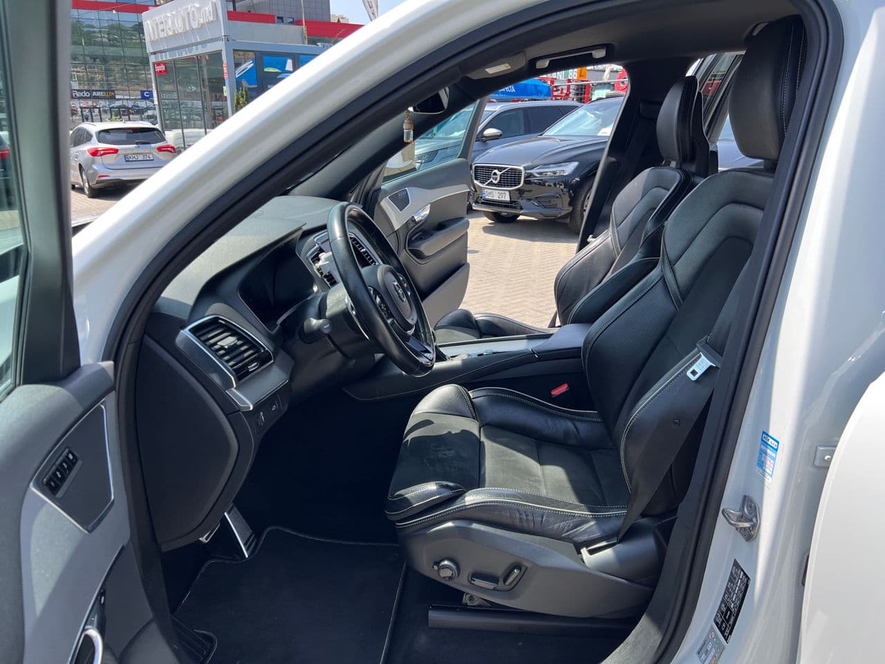 Volvo XC 90 2016 — Миниатюра 5